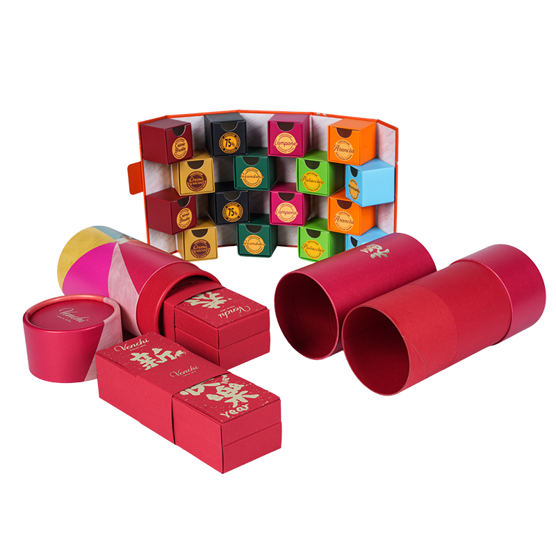 Rigid lift-off lid (heaven-and-earth) round chocolate box